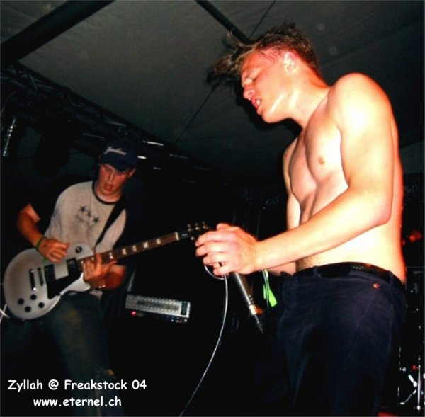 Zyllah @ Freakstock 2004